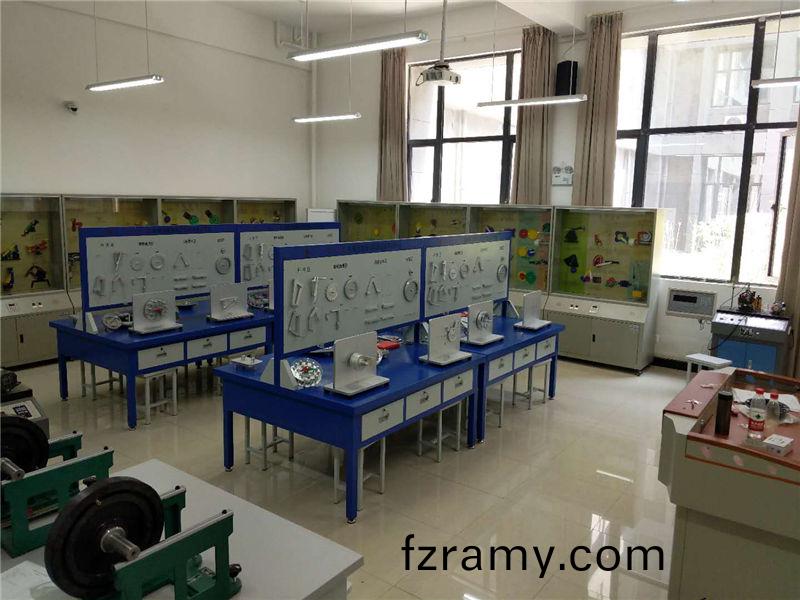 機械原(yuan)理與(yu)機械設(she)計實訓(xun)室(shi)