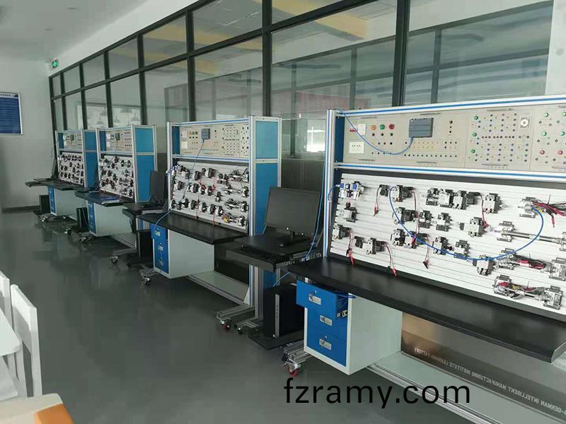 氣動實訓室(shi)