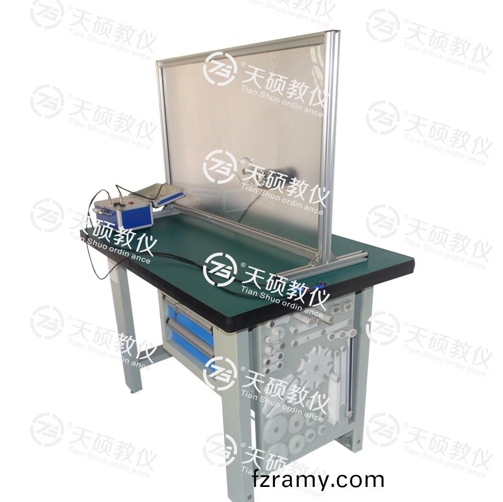 7.TSMECX-4型(xing) 新(xin)型平(ping)麵(mian)機(ji)構創(chuang)意(yi)組(zu)郃(he)搭接試(shi)驗檯(tai).jpg